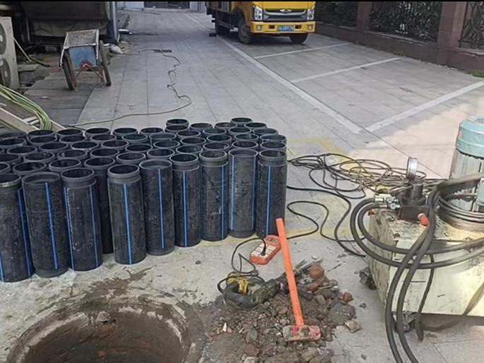 总口管理区PE置换管厂家 DN315置换管 非开挖管短管置换